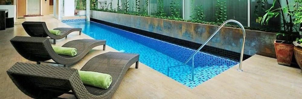 Nantra Retreat And Spa Bangkok Exterior foto